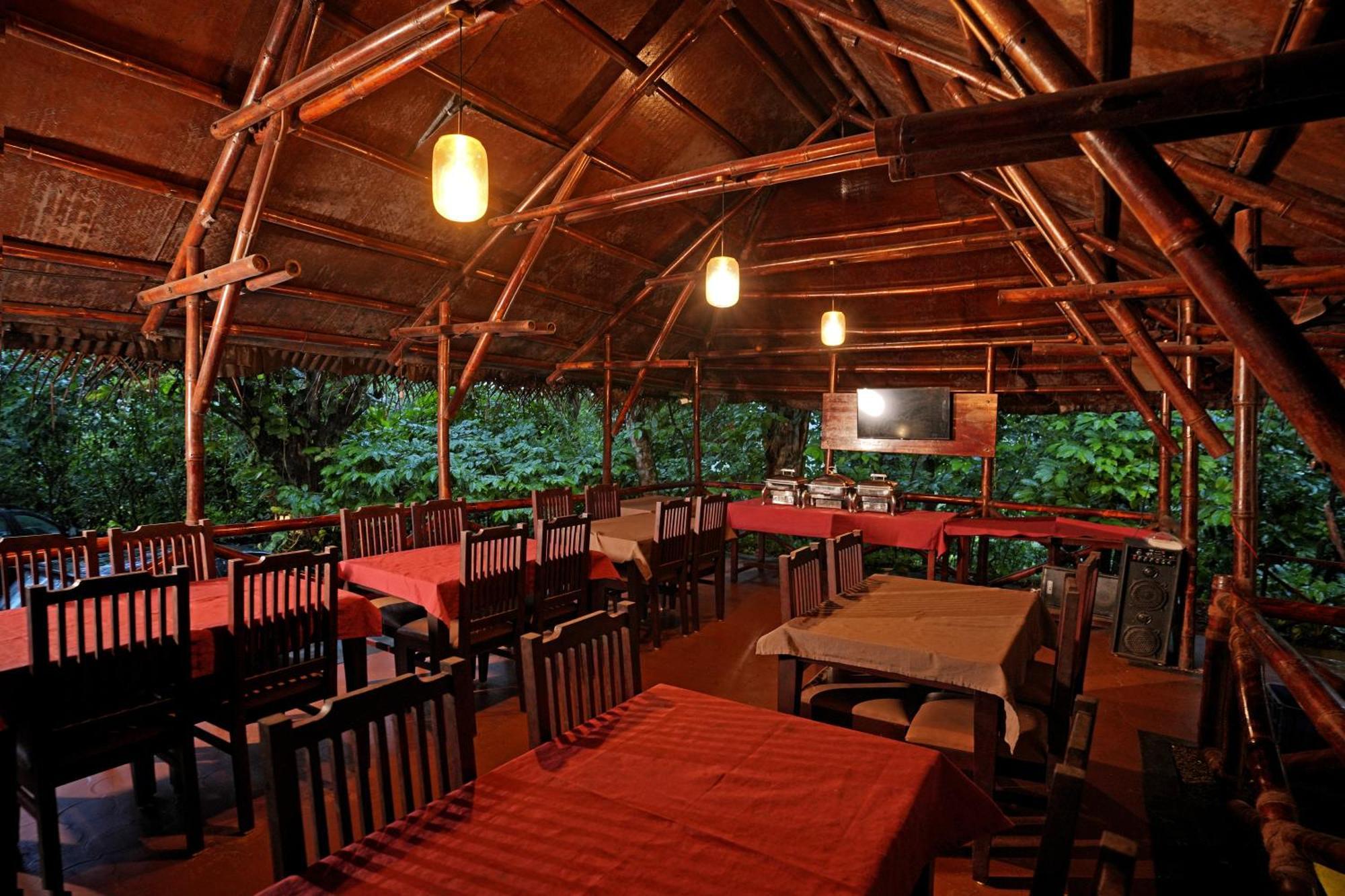 Coffee Acres Resort Калпата Екстериор снимка